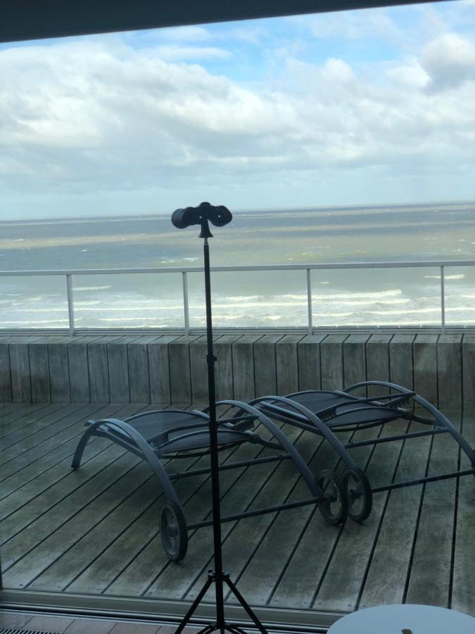 Penthouse Sea-loft Blankenberge, Uniek Zeezicht, Luxeloft Met 40m2 Terras! Appartement Blankenberge